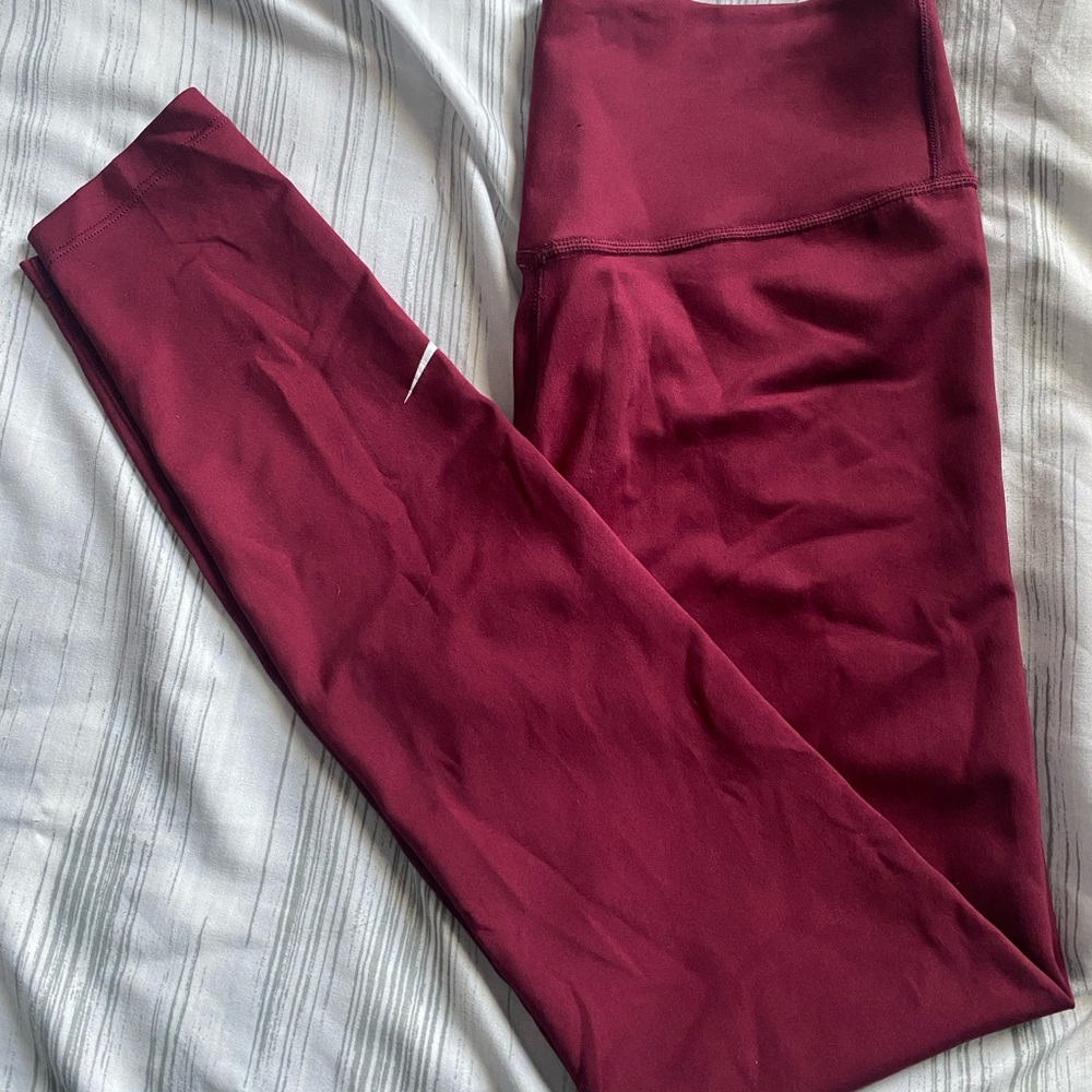 Nike Burgundy Leggings